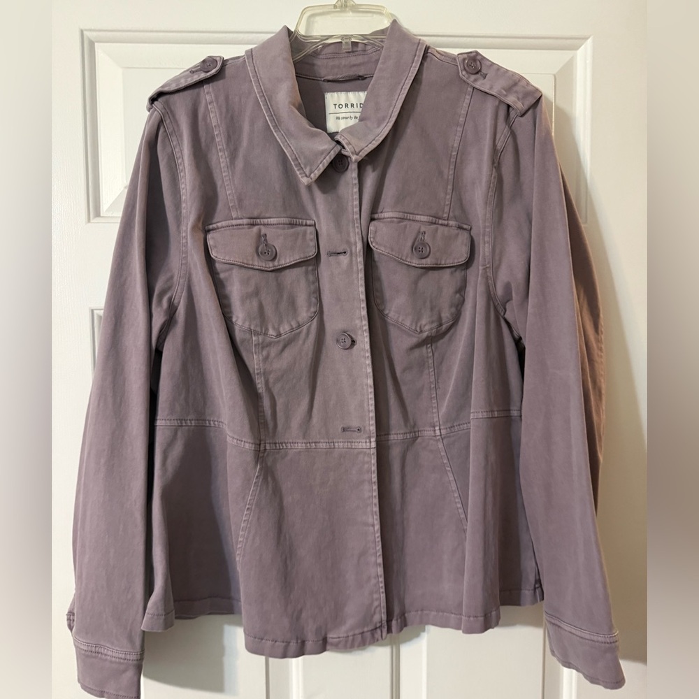 Torrid 3X . Lightly used in great condition